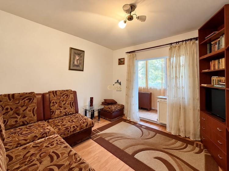 Apartament cu 3 camere decomandat, mobilat în Plopilor