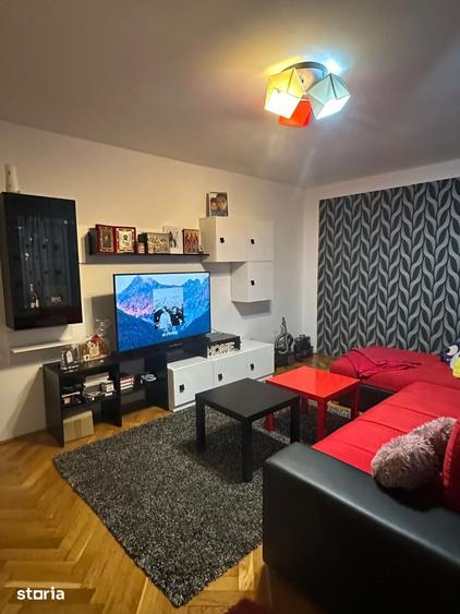 Apartament cu 2 camere decomandat în Central