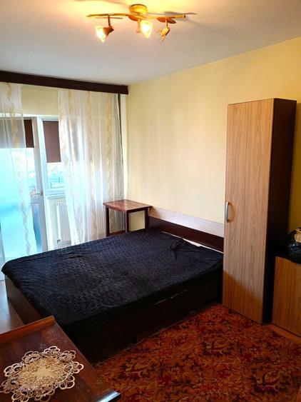 Apartament cu 2 camere decomandat în Astra