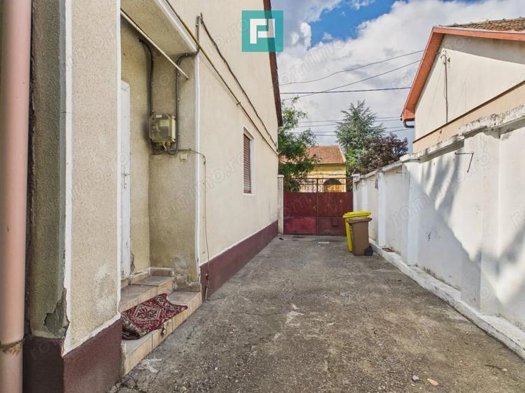 Casă cu 3 camere cu Teren 436 Mp în Pârneava