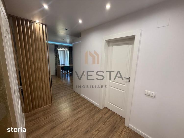 Apartament cu 2 camere semidecomandat, mobilat în Sopor