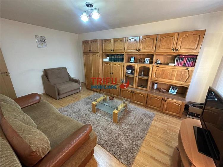 Apartament cu 2 camere decomandat, mobilat în Ampoi 1