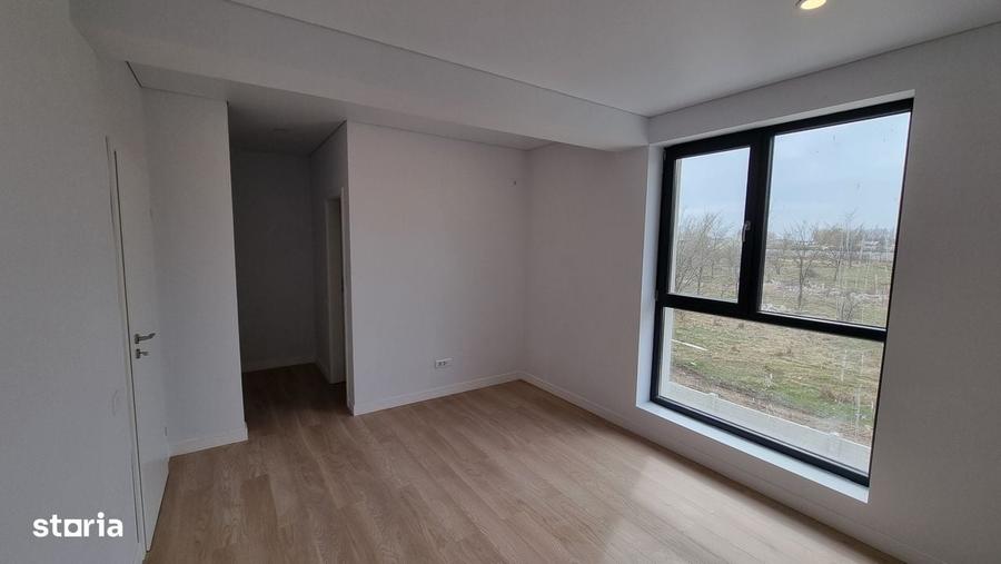 Casă cu 4 camere cu Teren 170 Mp în Central