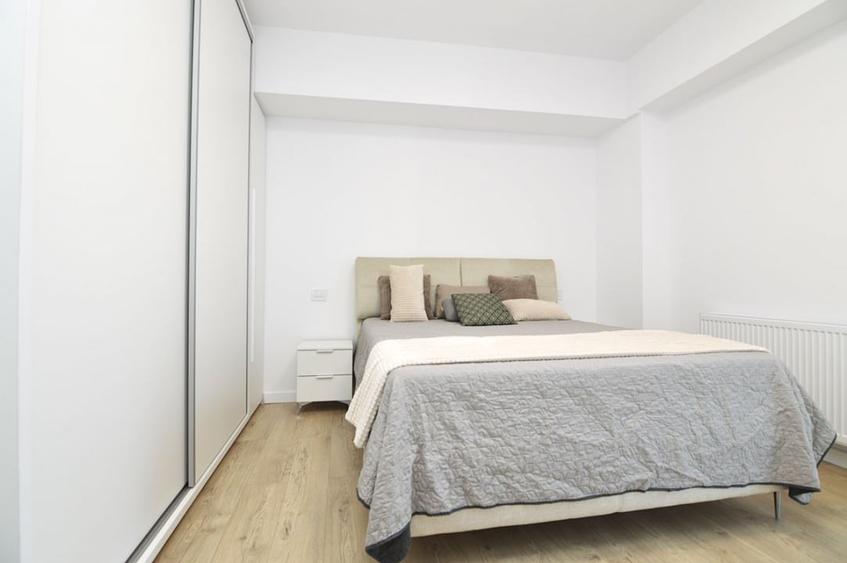 Apartament cu 2 camere decomandat, mobilat în Unirii