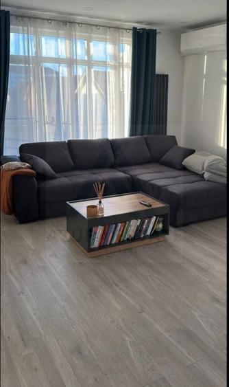 Apartament cu 3 camere circular, mobilat în Exterior Est