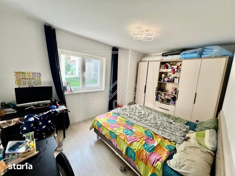 Apartament cu 3 camere în Terezian