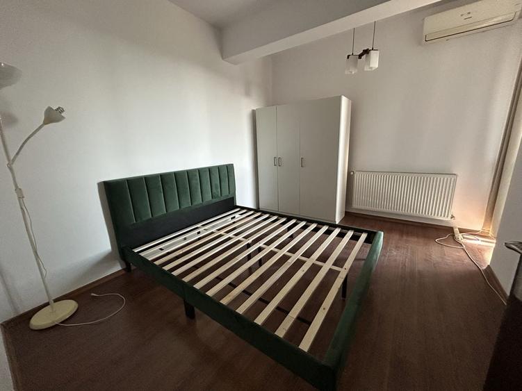 Apartament cu 2 camere decomandat în Fundeni