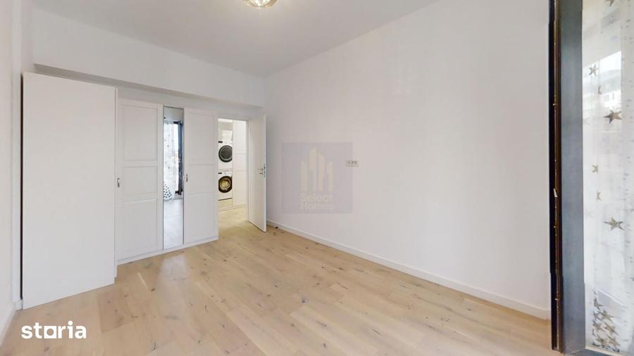 Apartament cu 4 camere în Central