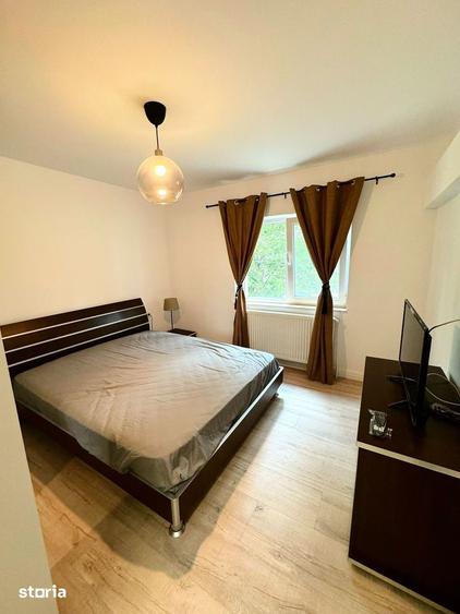 Apartament cu 2 camere, mobilat în Delfinariu