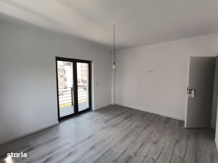 Apartament cu 2 camere decomandat în Bârnova