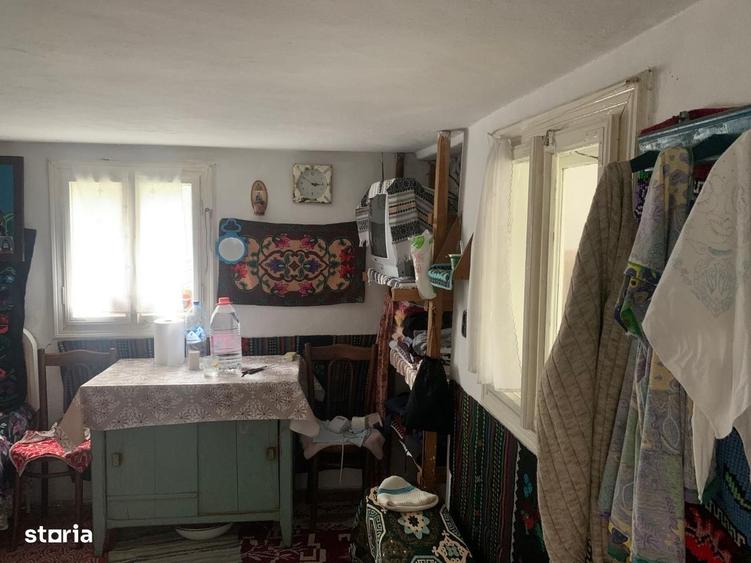 Casă cu 3 camere în Putna