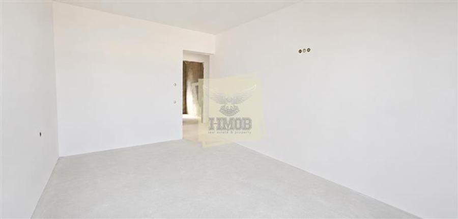 Duplex cu 4 camere cu Canalizare în Șelimbăr