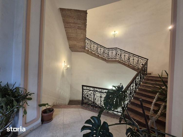 Apartament cu 4 camere în Ultracentral