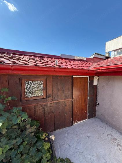 Casă cu 4 camere cu Teren 150 Mp în Colentina