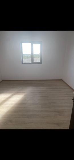 Casă cu 3 camere în Belciugatele