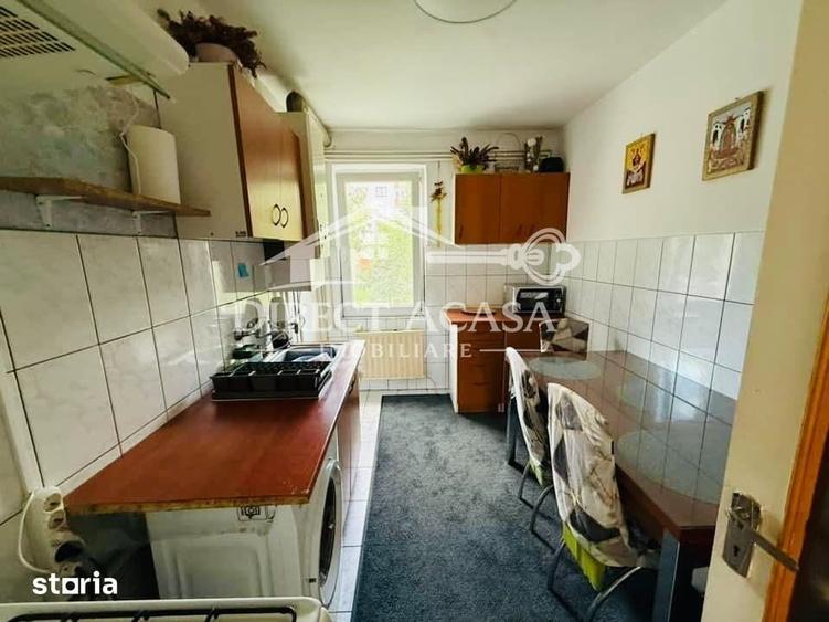 Apartament cu 3 camere în Tudor Vladimirescu