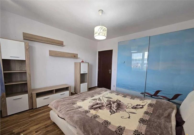 Apartament cu 2 camere decomandat în Sânpetru