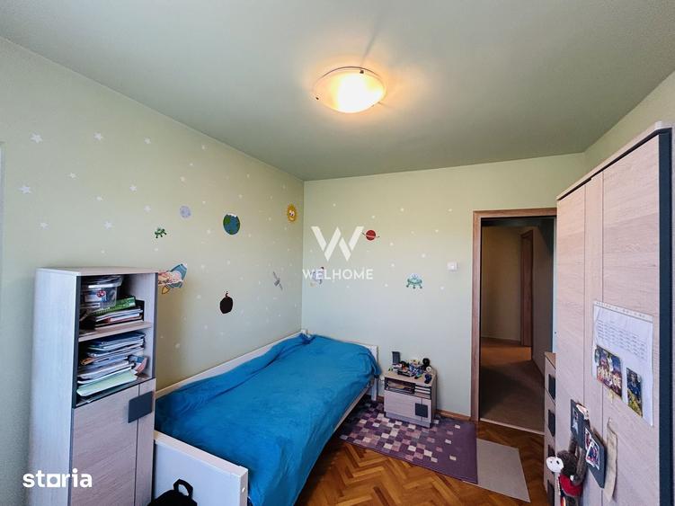 Apartament cu 3 camere decomandat în Ștrand
