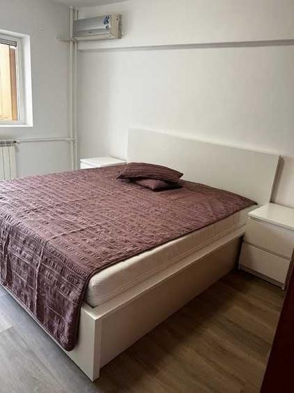 Apartament cu 3 camere decomandat în Unirii