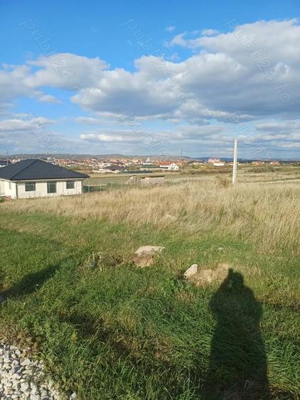 Teren de 1391 mp, în Sânmartin