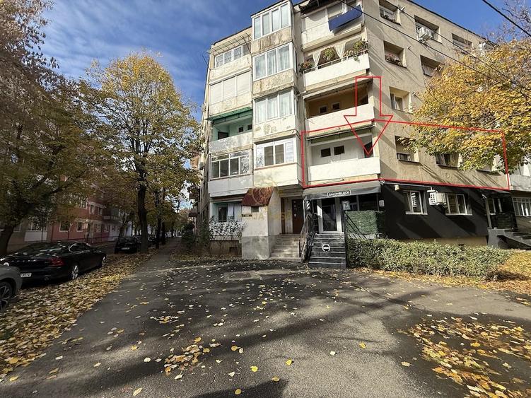 Apartament cu 2 camere semidecomandat în Micro 16