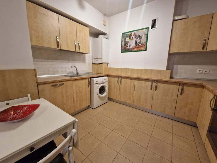 Apartament cu 2 camere semidecomandat în Dristor