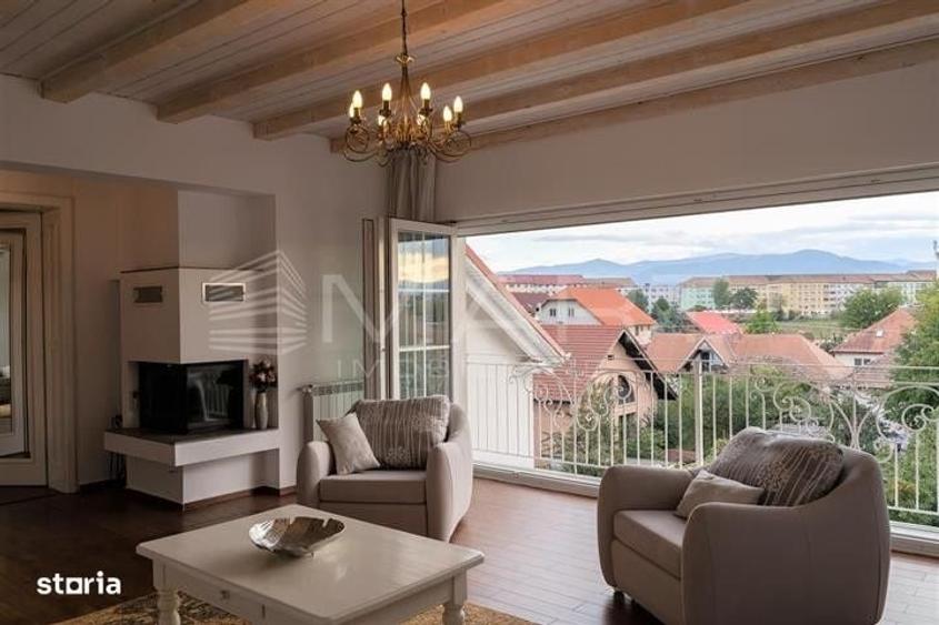 Apartament cu 3 camere în Calea Dumbrăvii