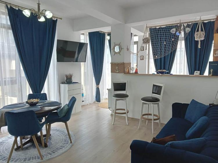 Apartament cu 3 camere semidecomandat, mobilat în Șelimbăr — fotografia 1
