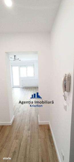 Apartament cu 3 camere decomandat în Burdea