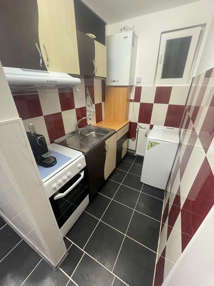 Apartament semidecomandat în Central