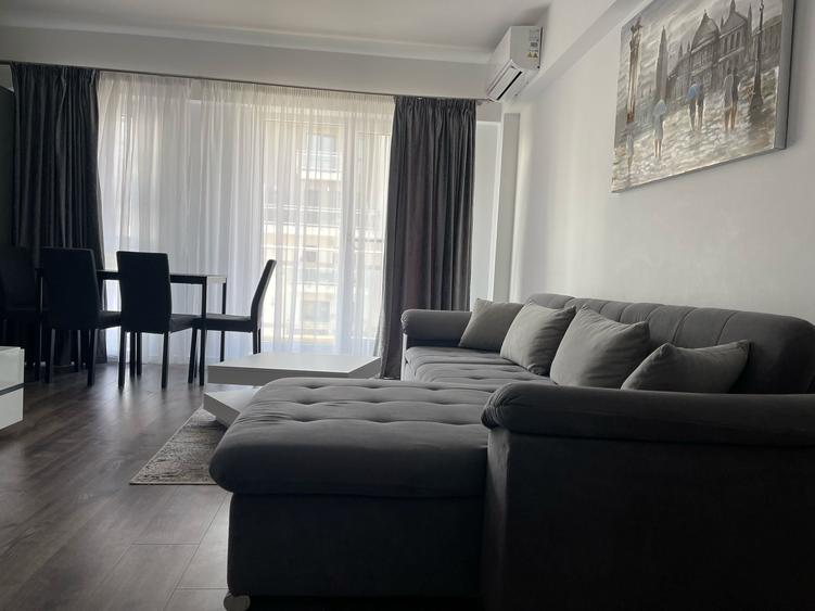 Apartament cu 3 camere decomandat, mobilat în Barbu Văcărescu