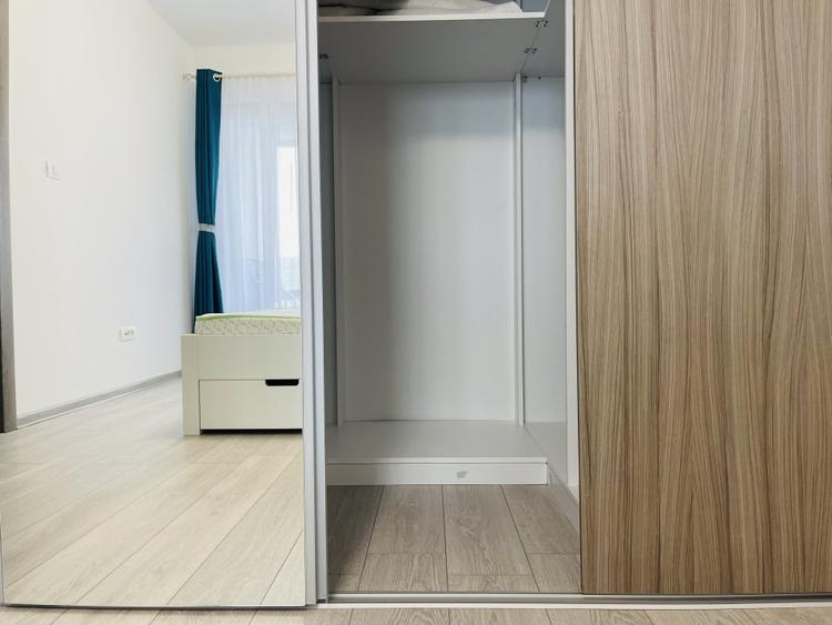 Apartament cu 2 camere semidecomandat, mobilat în Ciarda Roșie