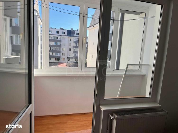 Apartament cu 3 camere în Criș