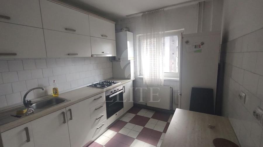 Apartament cu 2 camere decomandat în Mărăști