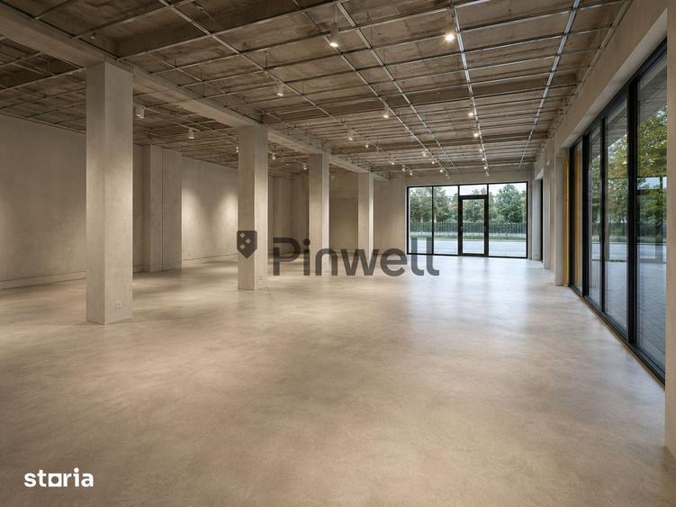 Spațiu comercial, de 200 mp, în Central
