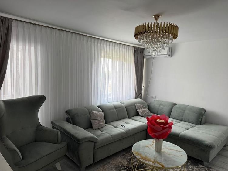 Apartament cu 2 camere decomandat, mobilat în Exterior Vest