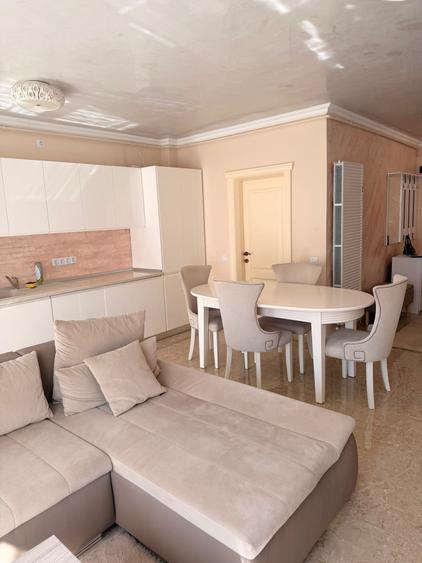 Apartament cu 2 camere decomandat în Ultracentral