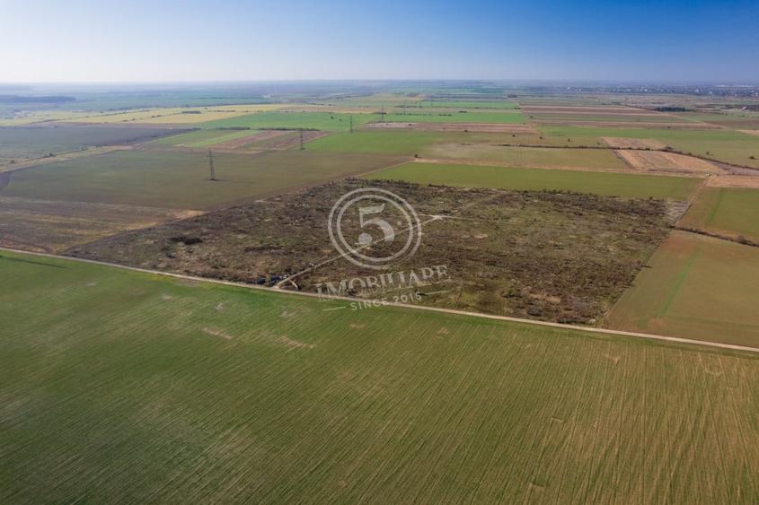 Teren Construcții intravilan de 1118 mp, în Periș