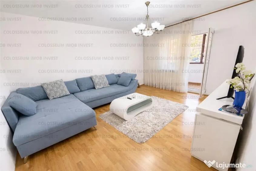 Apartament cu 3 camere decomandat în Calea București