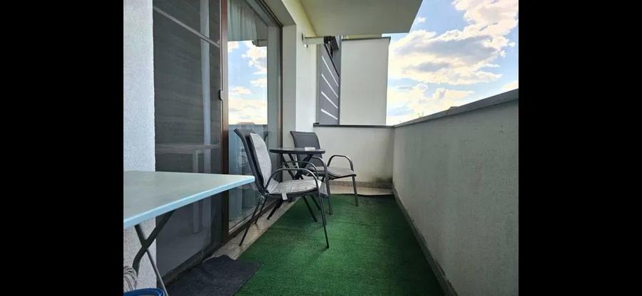 Apartament cu 2 camere decomandat, mobilat în Europa