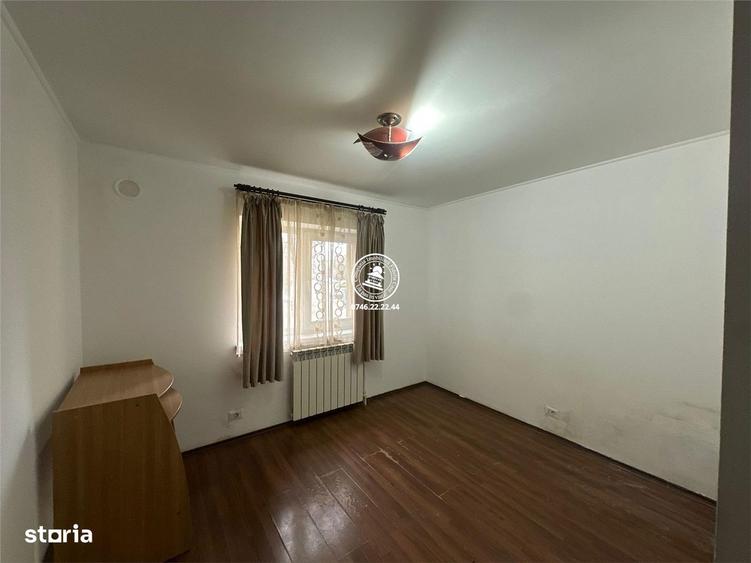Apartament cu 4 camere decomandat, mobilat în Metalurgie