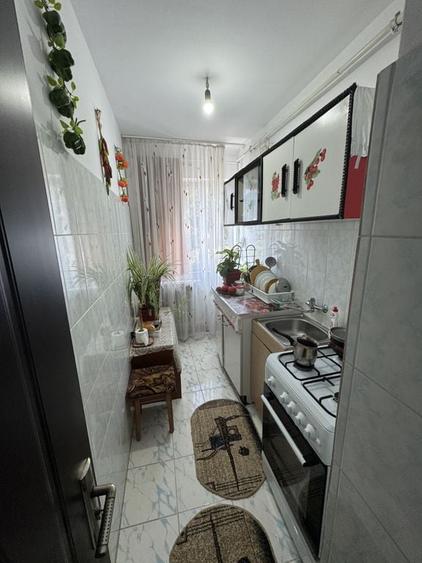 Apartament 2 camere semidecomandat KM 4-5 - Scoala 37 - 7