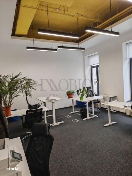Cladire office in centrul istoric - 6