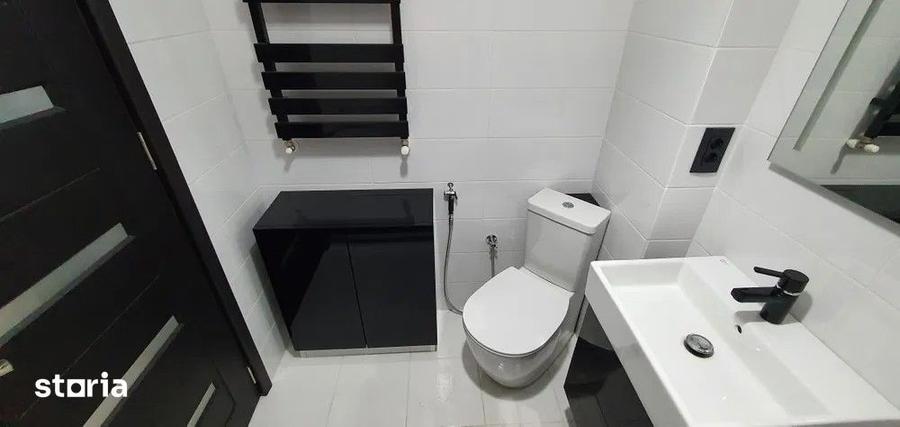 Garsonieră decomandată în Ozana