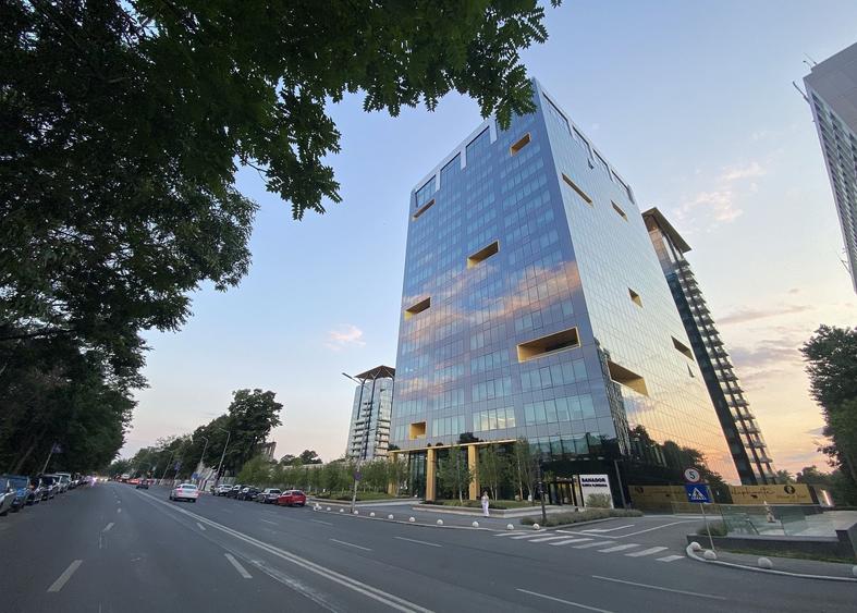 Birou, de 24,385 mp, în Dorobanți