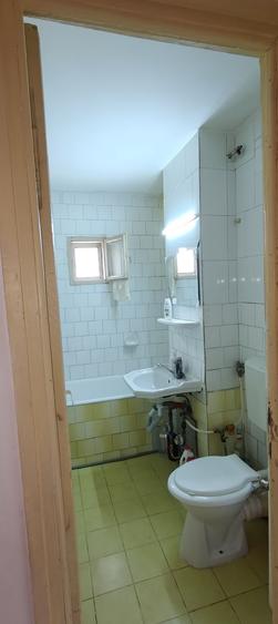 Dau in chirie apartament cu doua camere Nufarul I Oradea - 1