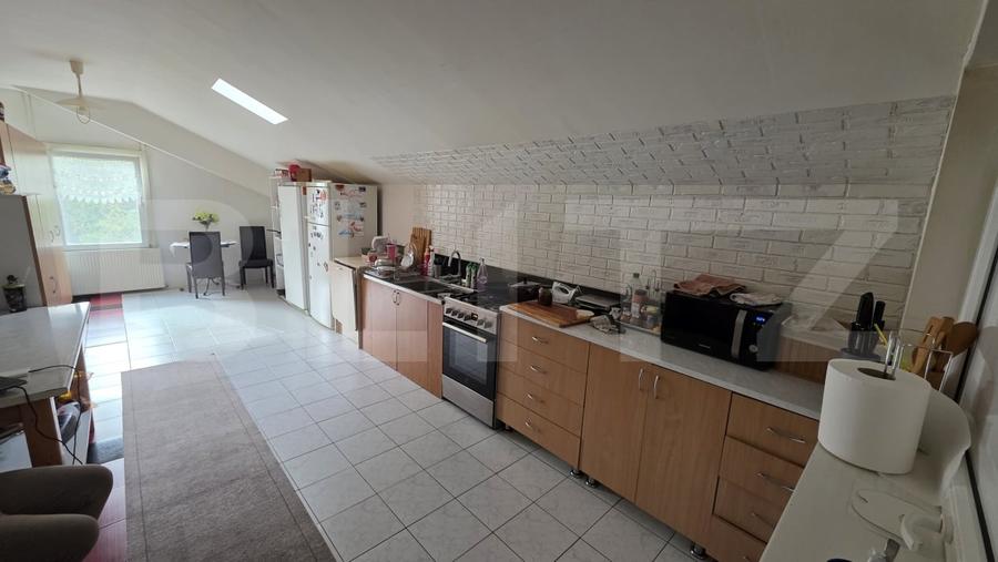 Spațiu comercial, de 308 mp, în Exterior Est