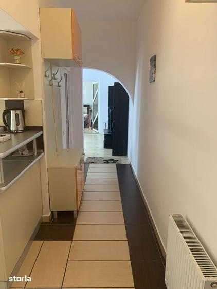 Apartament cu 2 camere semidecomandat în Ultracentral