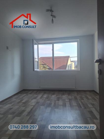Apartament cu 2 camere decomandat în George Bacovia