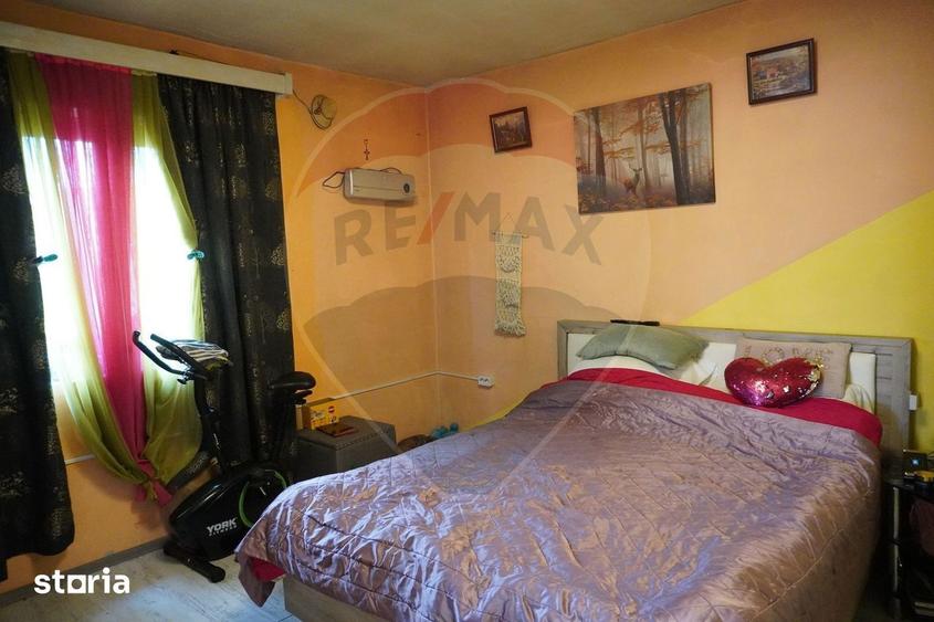 Casă cu 6 camere cu Teren 722 Mp în Bârsana
